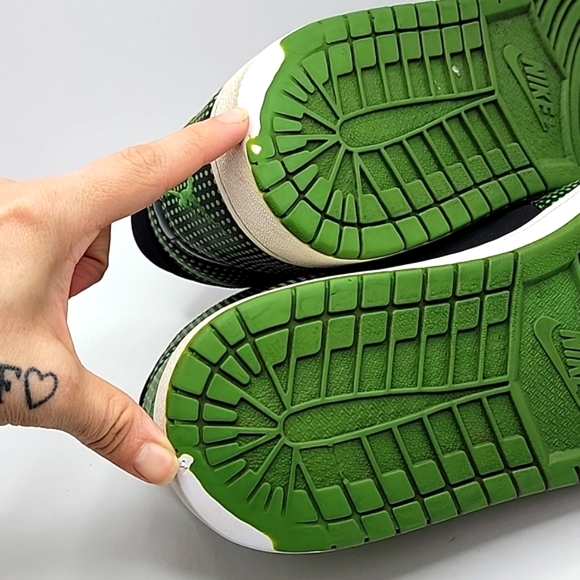 Jordans | 1 Retro High Chlorophyll green/black hi-top sneakers | MENS 14 - Picture 11 of 11